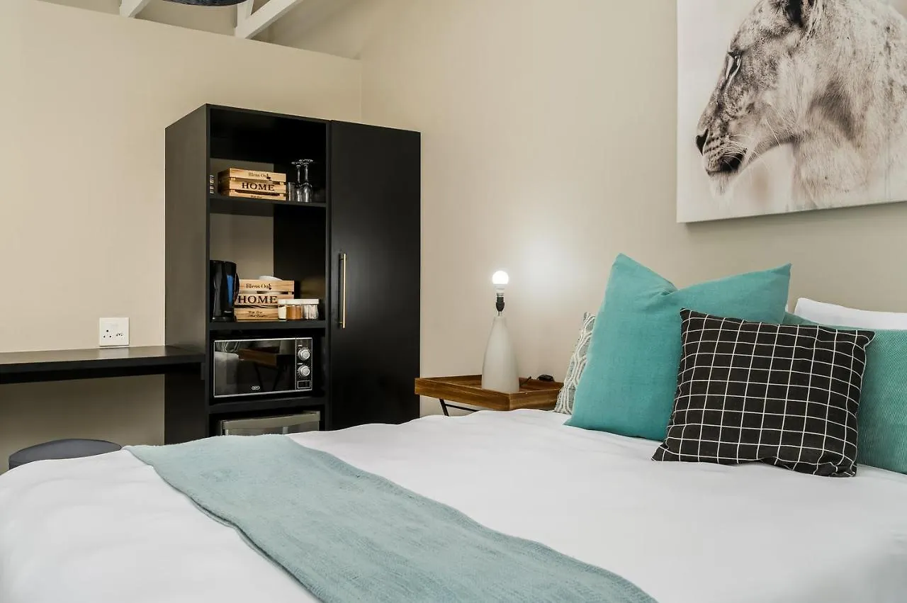 15 Port Elizabeth Country Getaway Deer Park Estate15 Otel Güney Afrika