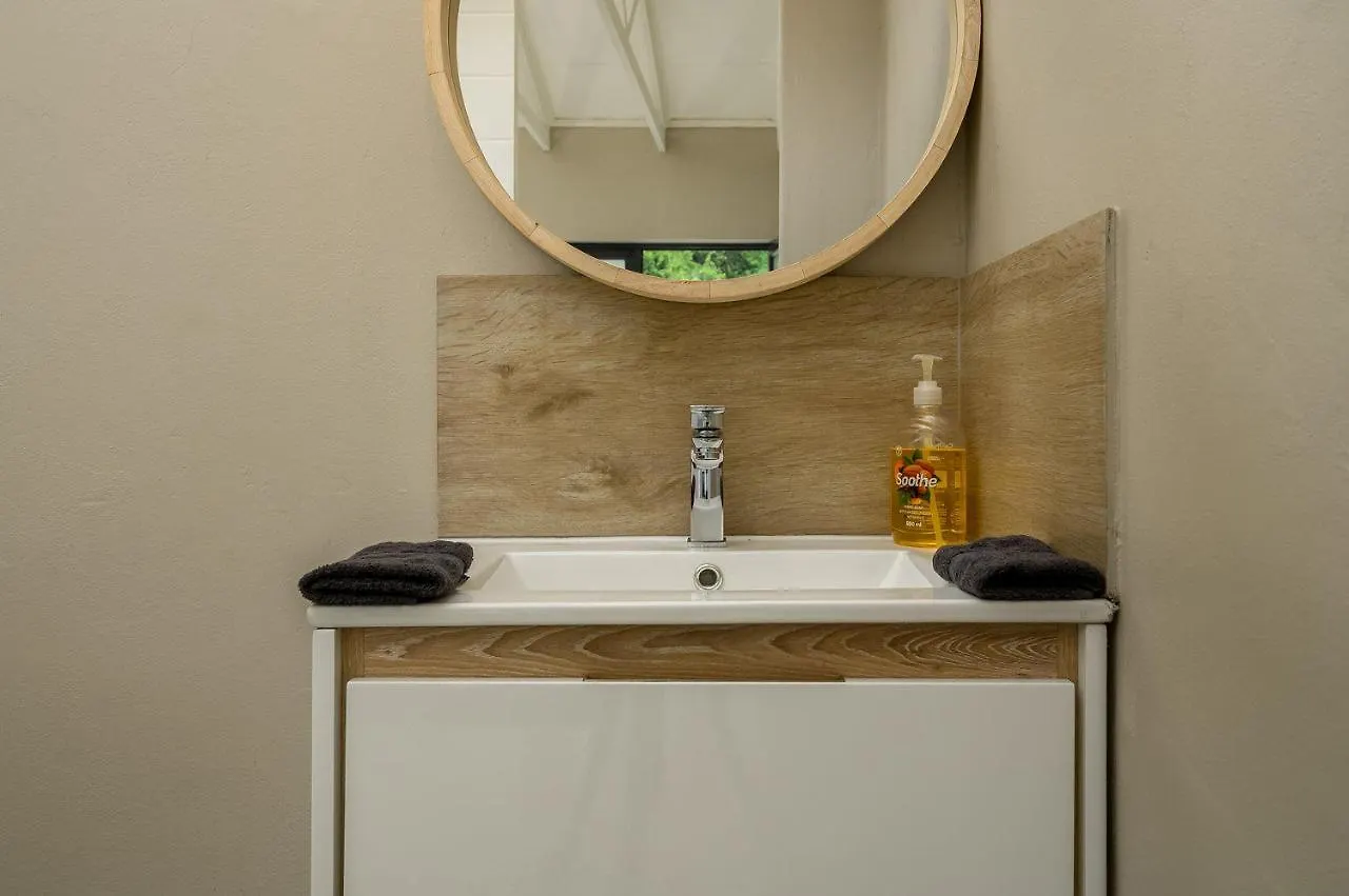 15 Port Elizabeth Country Getaway Deer Park Estate15 Otel Konukevi