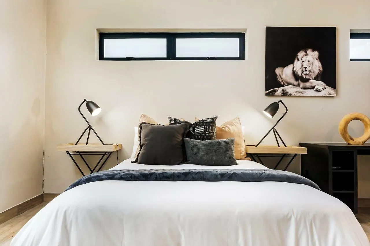 15 Port Elizabeth Country Getaway Deer Park Estate15 Otel 0*,