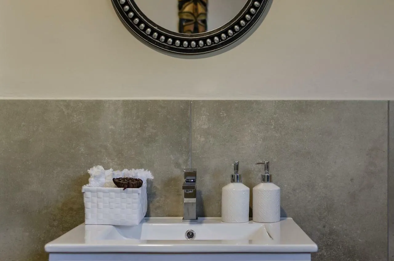 15 Port Elizabeth Country Getaway Deer Park Estate15 Otel Konukevi
